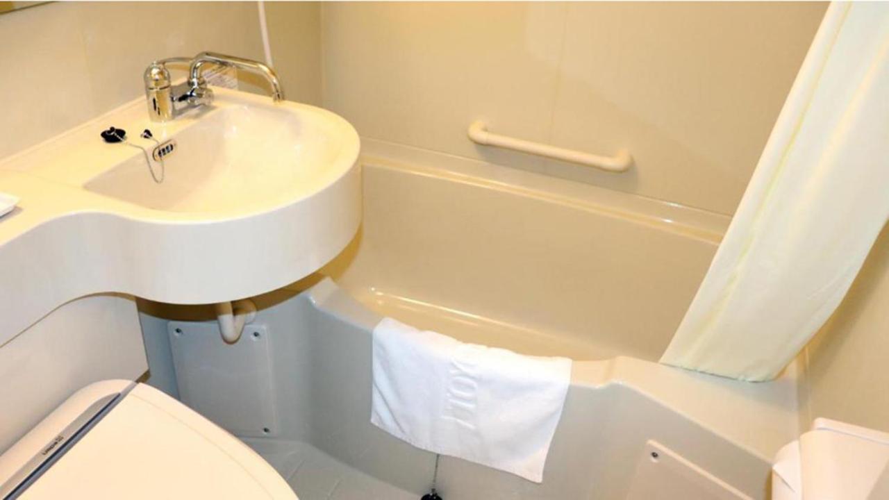 Toyoko Inn Hokkaido Hakodate Ekimae Daimon Екстер'єр фото